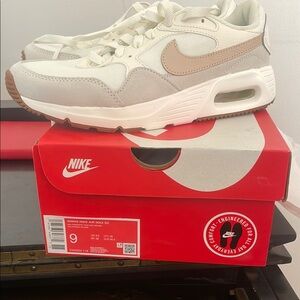 Nike Air Max SC Sneakers - White and Tan